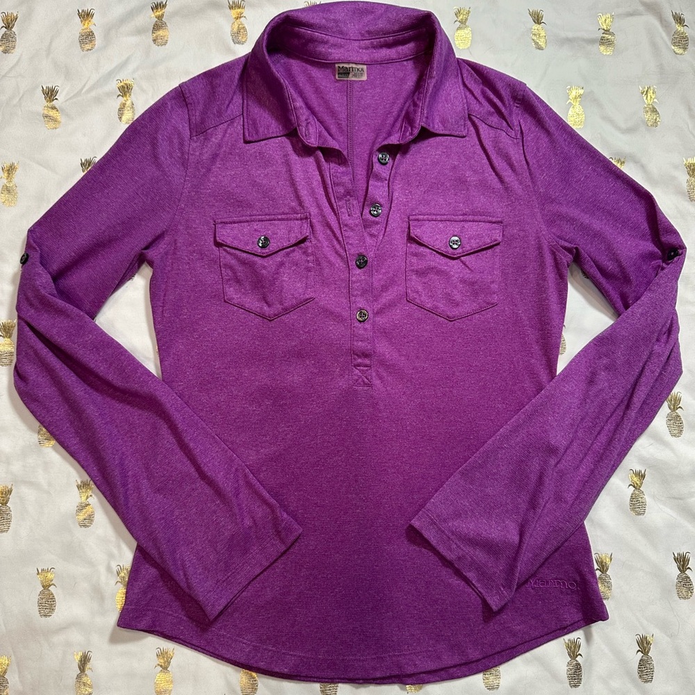 Marmot XS Shirt Long Sleeve adjustable, 1/2 button down, EUC. Light purple.